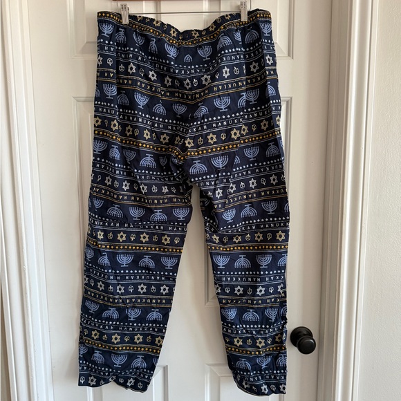 Gap Hanukkah pajama bottoms - unisex XL. - Picture 3 of 8